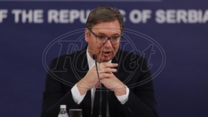 Vlada do kraja avgusta